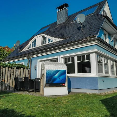 Ostseelagune Zingst, Exklusive Dhh, Strandnah, Sauna, Kamin, 3 Sz, 2 Baeder, Glasfaser, Haustierfrei, Garten Mit Suedterrasse, E-Ladesaeule, 2 Stellplaetze, Strandkorb, Fahrradschuppen, Waschmaschine, Trockner, Nichtraucher Zewnętrze zdjęcie