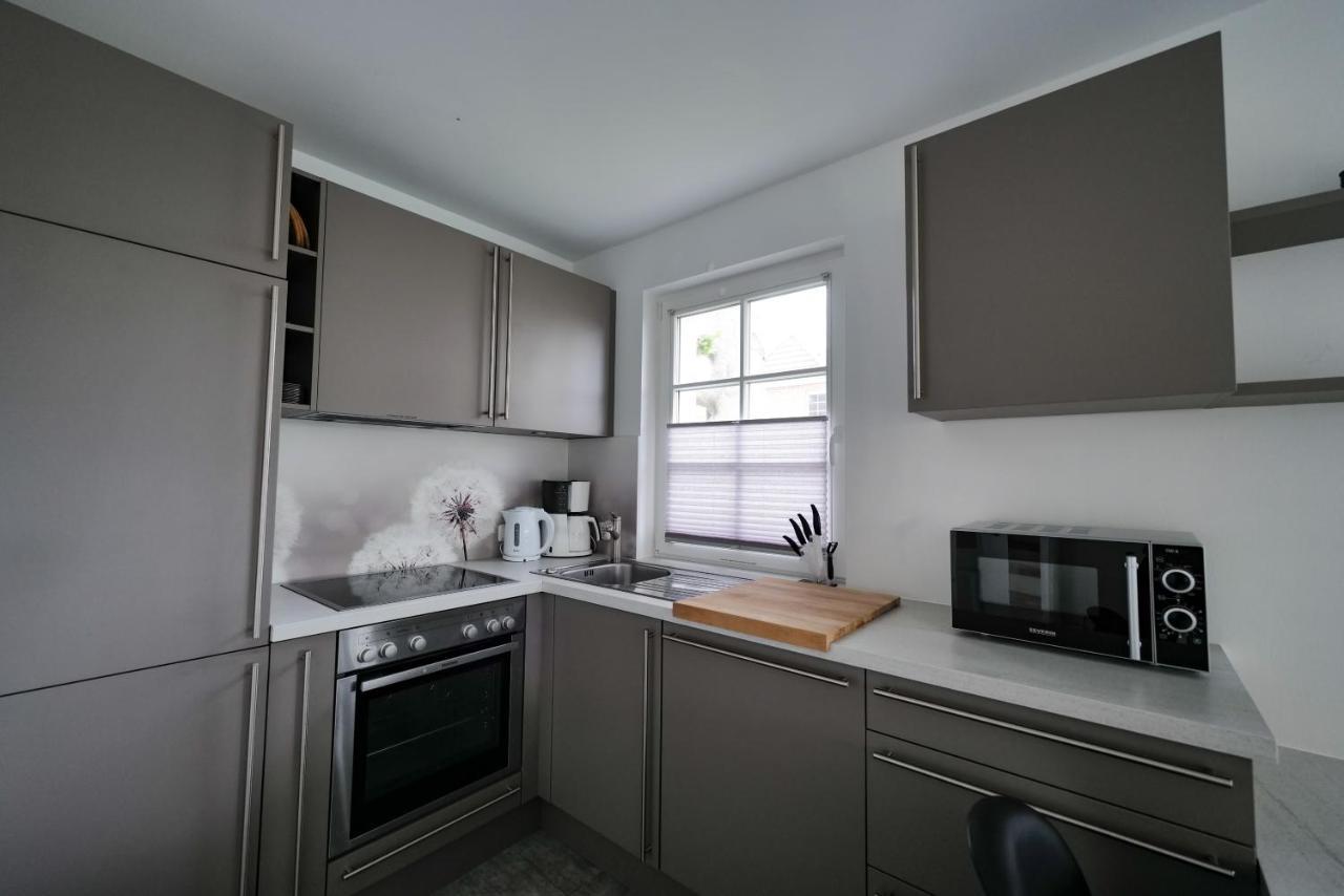 Ostseelagune Zingst, Exklusive Dhh, Strandnah, Sauna, Kamin, 3 Sz, 2 Baeder, Glasfaser, Haustierfrei, Garten Mit Suedterrasse, E-Ladesaeule, 2 Stellplaetze, Strandkorb, Fahrradschuppen, Waschmaschine, Trockner, Nichtraucher Zewnętrze zdjęcie
