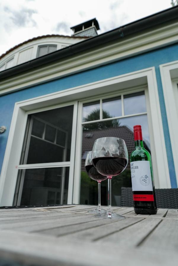 Ostseelagune Zingst, Exklusive Dhh, Strandnah, Sauna, Kamin, 3 Sz, 2 Baeder, Glasfaser, Haustierfrei, Garten Mit Suedterrasse, E-Ladesaeule, 2 Stellplaetze, Strandkorb, Fahrradschuppen, Waschmaschine, Trockner, Nichtraucher Zewnętrze zdjęcie