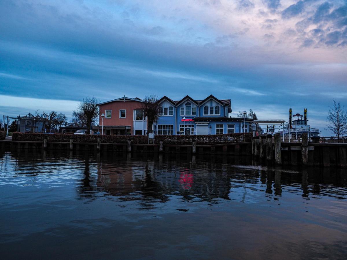 Ostseelagune Zingst, Exklusive Dhh, Strandnah, Sauna, Kamin, 3 Sz, 2 Baeder, Glasfaser, Haustierfrei, Garten Mit Suedterrasse, E-Ladesaeule, 2 Stellplaetze, Strandkorb, Fahrradschuppen, Waschmaschine, Trockner, Nichtraucher Zewnętrze zdjęcie